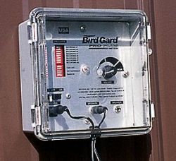Bird Gard PRO PLUS Bird Repeller (Standard Unit)